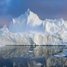 Na Grenlandii spływa lód