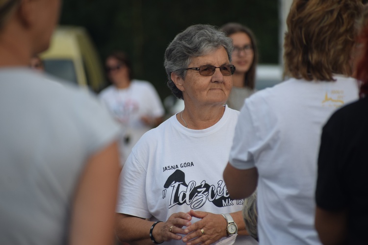 38. PPT. Dzień siódmy. Apel w Trzebniowie