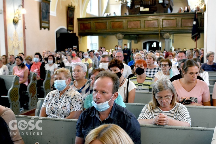 Modlitwa za wstawiennictwem bł. Karoliny i Msza św. z uwielbieniem