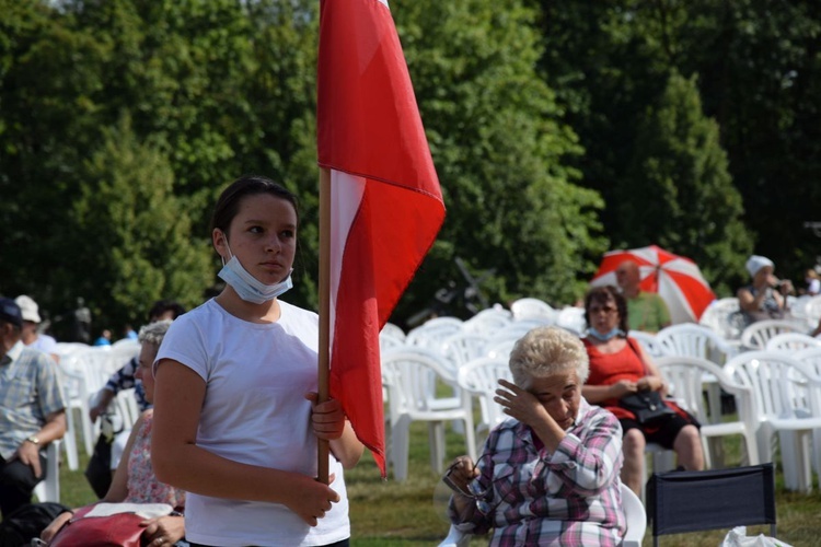 38. PPT - grupa 14, wejście