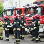 Olsztyn. Przekazanie samochów dla straży pożarnej