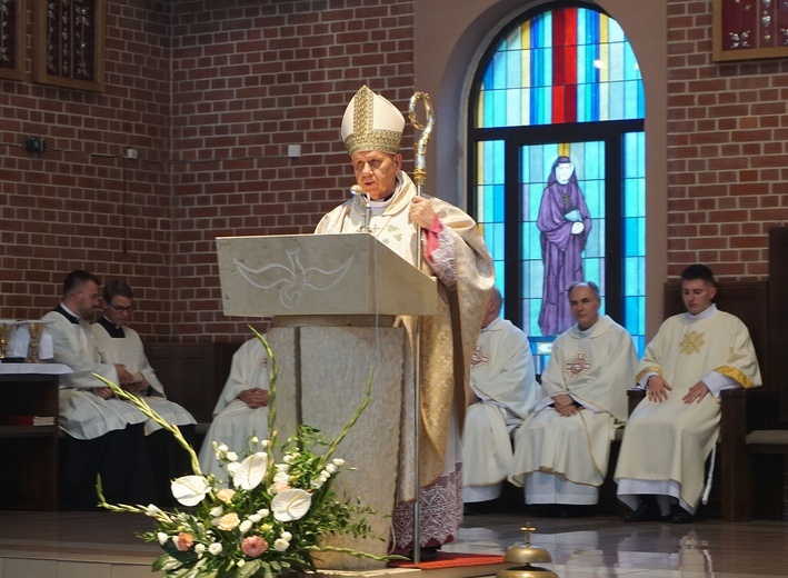 Gliwice. Ustanowienie Diecezjalnego Sanktuarium Matki Bożej Dobrej Drogi