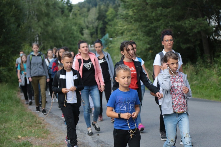 Pielgrzymka z Trzciany koło Bochni do Pasierbca