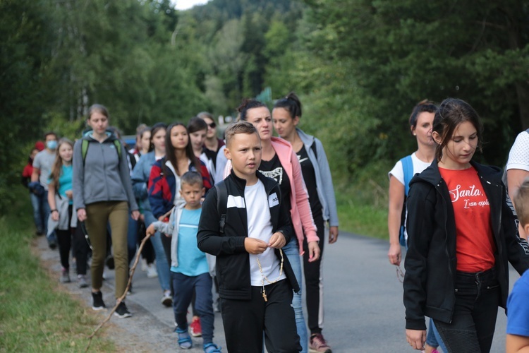 Pielgrzymka z Trzciany koło Bochni do Pasierbca