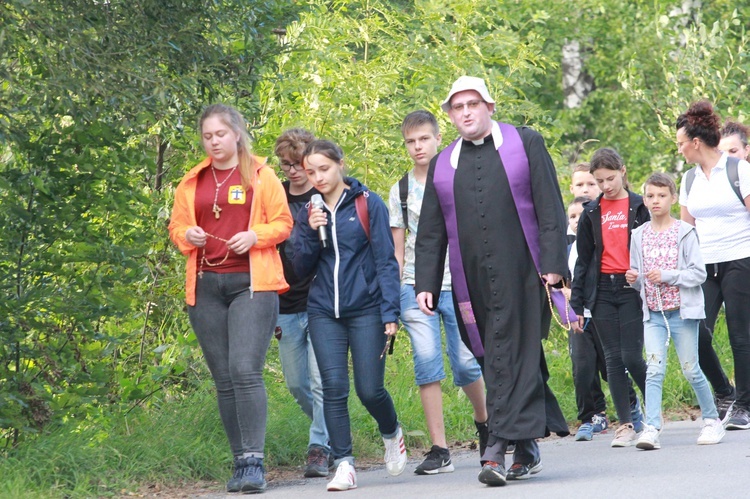 Pielgrzymka z Trzciany koło Bochni do Pasierbca