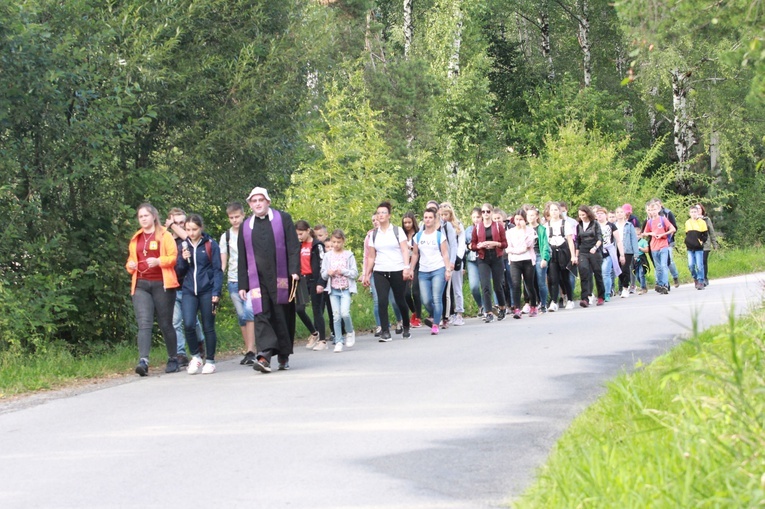 Pielgrzymka z Trzciany koło Bochni do Pasierbca