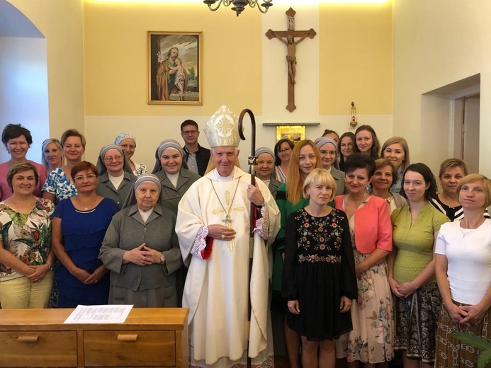 Pożegnanie s. Bernadetty w świdnickim przedszkolu sióstr prezentek