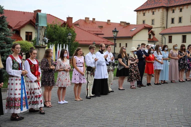 Młodzież w Kalwarii Zebrzydowskiej