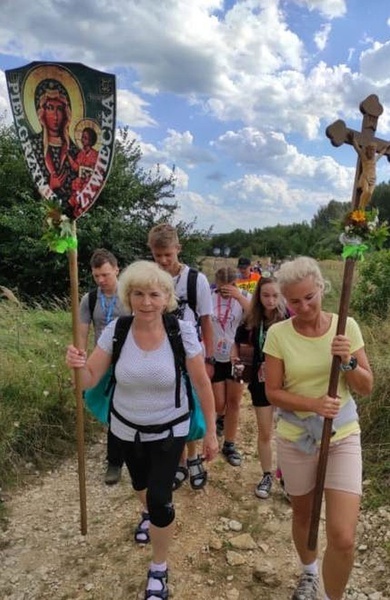 Jasnogórscy pielgrzymi z Żywca AD 2020 na trasie