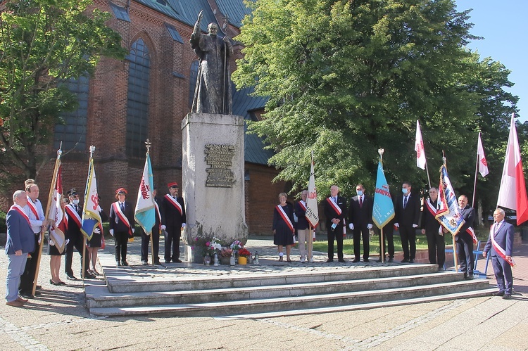 Msza św. w Koszalinie w 40. rocznicę powstania NSZZ Solidarność