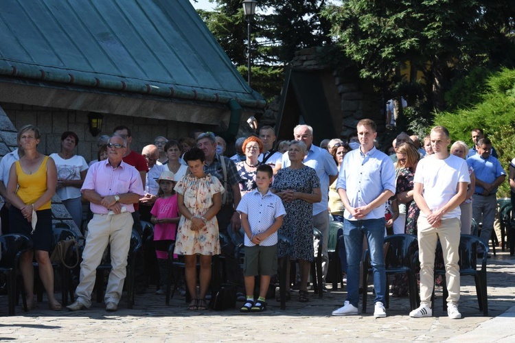 Abp Mokrzycki w Pasierbcu