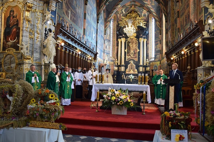 Dożynki diecejzlane i powiatowe w Sandomierzu