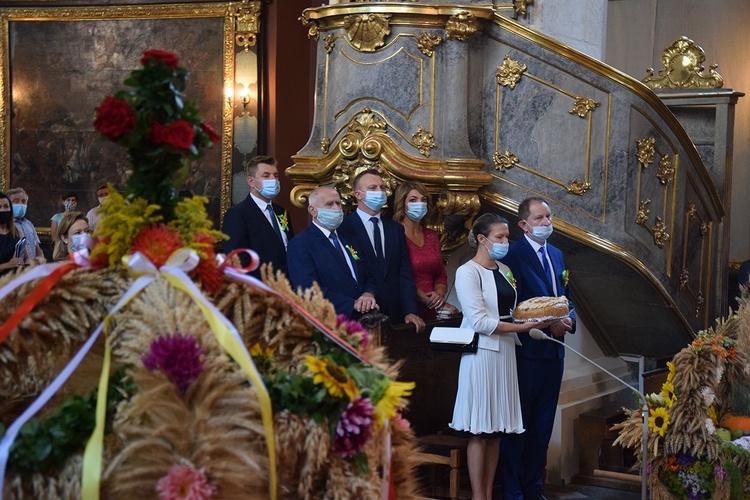 Dożynki diecejzlane i powiatowe w Sandomierzu