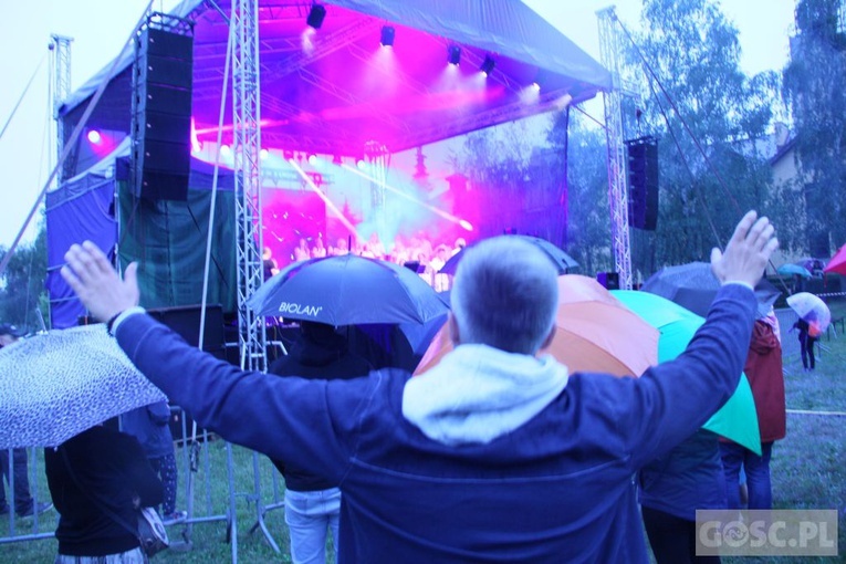 Gorzów Wlkp. Koncert zespołu "Serce Uwielbienia"