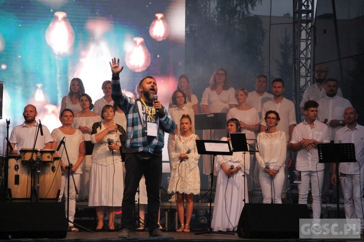 Gorzów Wlkp. Koncert zespołu "Serce Uwielbienia"