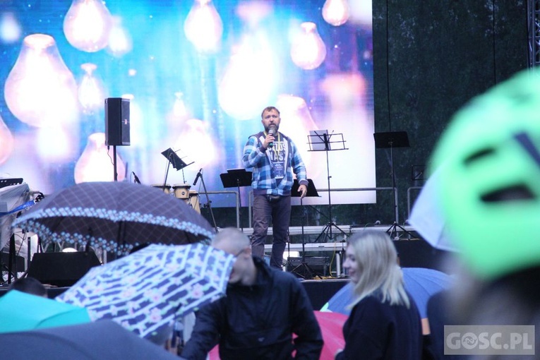 Gorzów Wlkp. Koncert zespołu "Serce Uwielbienia"