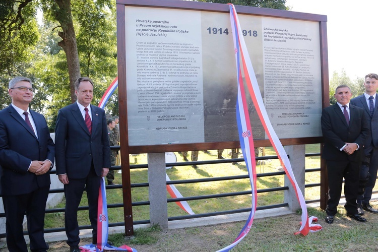 Ujście Jezuickie. Tablica poległych Chorwatów