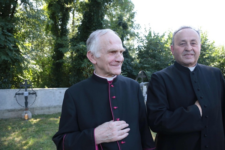 Ujście Jezuickie. Tablica poległych Chorwatów