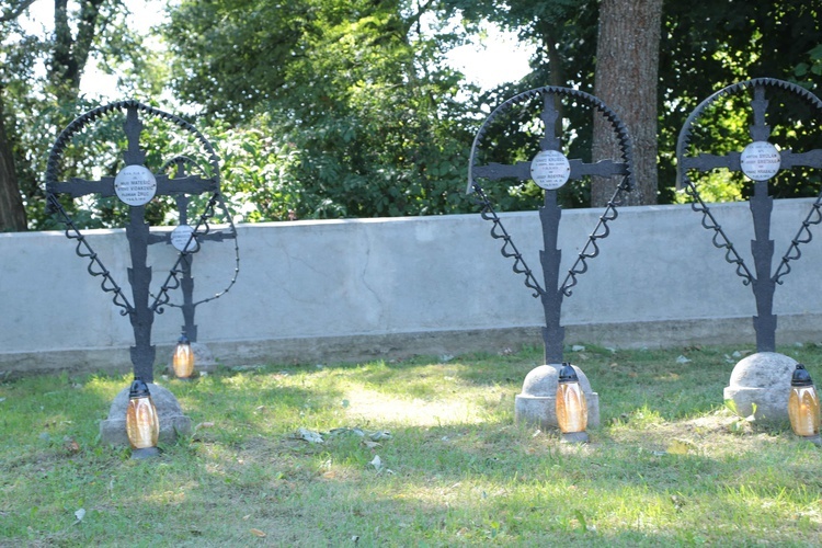 Ujście Jezuickie. Tablica poległych Chorwatów