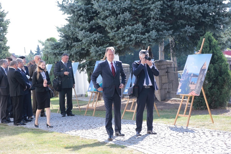 Ujście Jezuickie. Tablica poległych Chorwatów