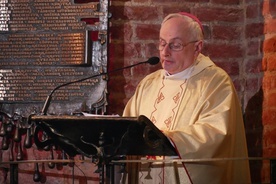 Liturgii przewodniczył i słowo Boże wygłosił bp Jacek Jezierski, administrator apostolski archidiecezji gdańskiej.