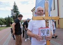 ▲	Po raz 10. mężczyźni wyszli na ulice, by się modlić.