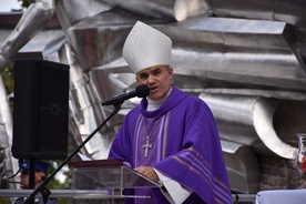 Homilię wygłosił bp Zbigniew Zieliński.