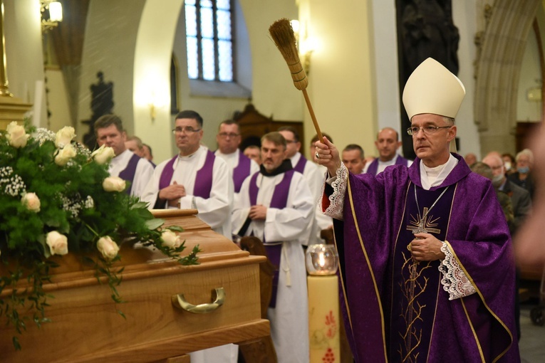 Tarnów żegna śp. ks. prof. Michała Bednarza