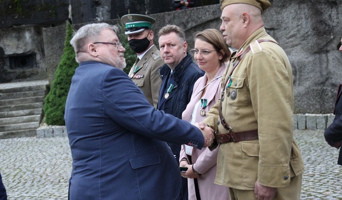 Osoby zasłużone w ocalaniu pamięci o bohaterach odebrały odznaczenia od Stowarzyszenia Weteranów Polskich Formacji Granicznych