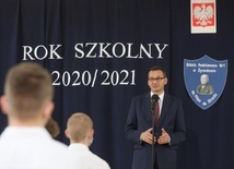 Premier spotkał się z uczniami klas ósmych Szkoły Podstawowej nr 1 w Żyrardowie.