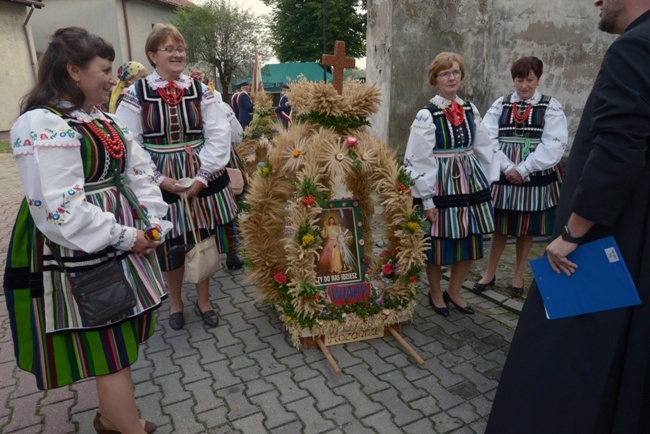 Dożynki w opoczyńskiej kolegiacie