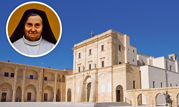 Nazwa założonego przez s. Elisę Martinez zgromadzenia – Siostry od Matki Bożej z Leuki – nawiązuje do sanktuarium Santa Maria di Finibus Terrae w Leuce położonej na końcu półwyspu, na którym znajduje się Apulia.