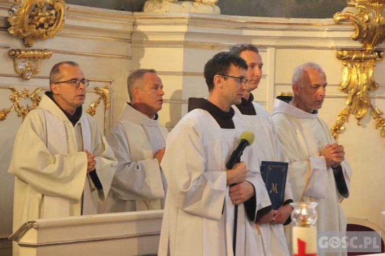 Wschowa. Święcenia diakonatu i ogłoszenie Maryi patronką Wschowy