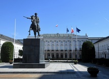 Rada Gabinetowa o nowej strategii walki z koronawirusem i sytuacji na Białorusi