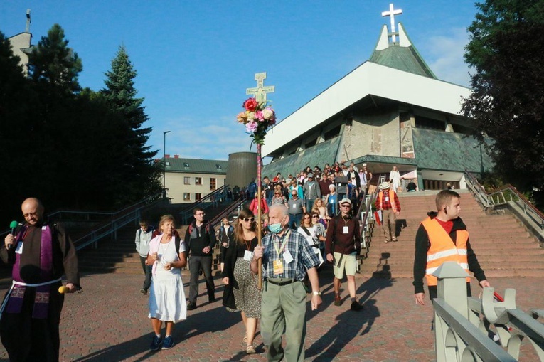 Pielgrzymka do Wąwolnicy