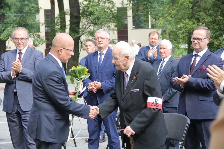 Brzesko-Słotwina. Upamiętnienie ofiar bombardowania pociągu z września 1939