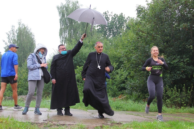 V Bieg Przełajowy w parafii pw. Św. Jana Kantego w Słupsku