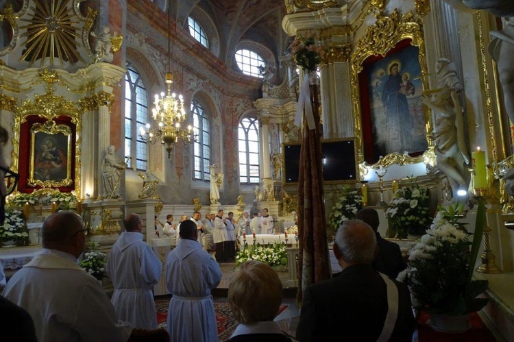 Ogłoszenie Matki Bożej patronką Wschowy