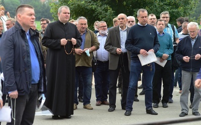 Gietrzwałd. Miłość, która jest pierwsza