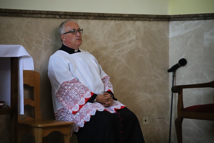 Konsekracja kościoła Matki Bożej Królowej Polski w Łętowem