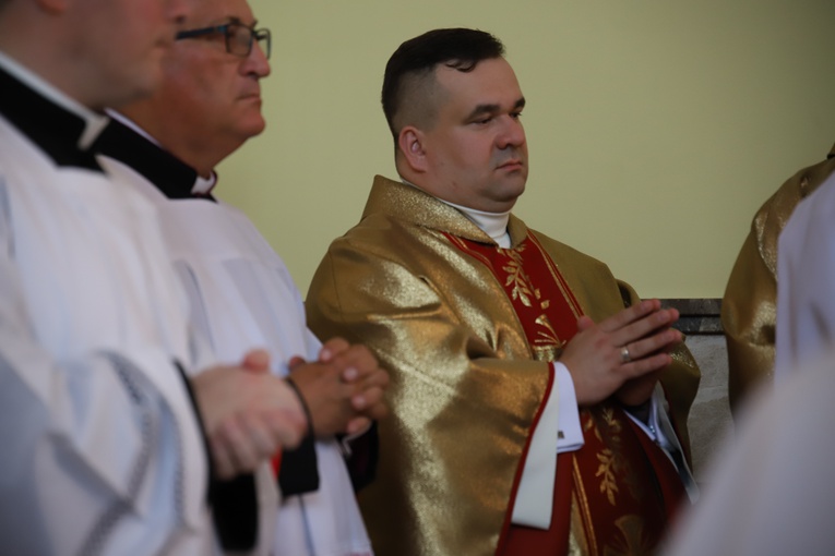 Konsekracja kościoła Matki Bożej Królowej Polski w Łętowem