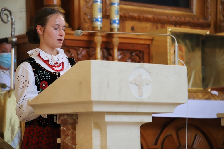 Konsekracja kościoła Matki Bożej Królowej Polski w Łętowem