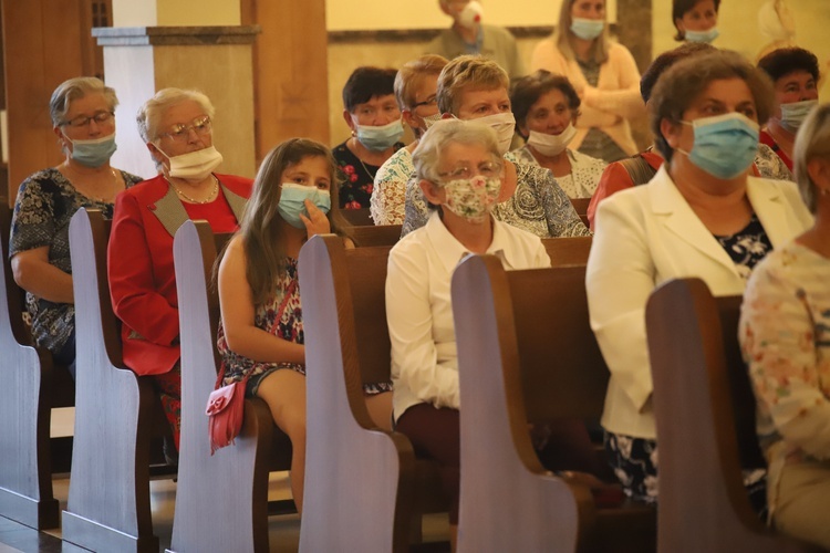 Konsekracja kościoła Matki Bożej Królowej Polski w Łętowem