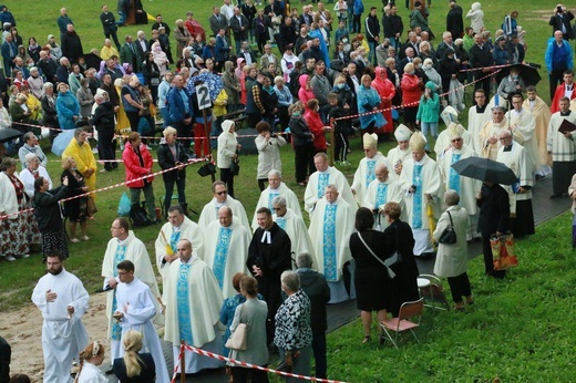 Uroczystości w Wąwolnicy