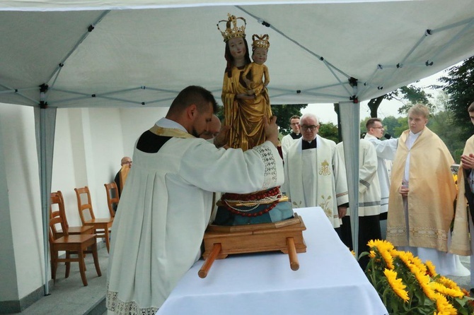 Uroczystości w Wąwolnicy