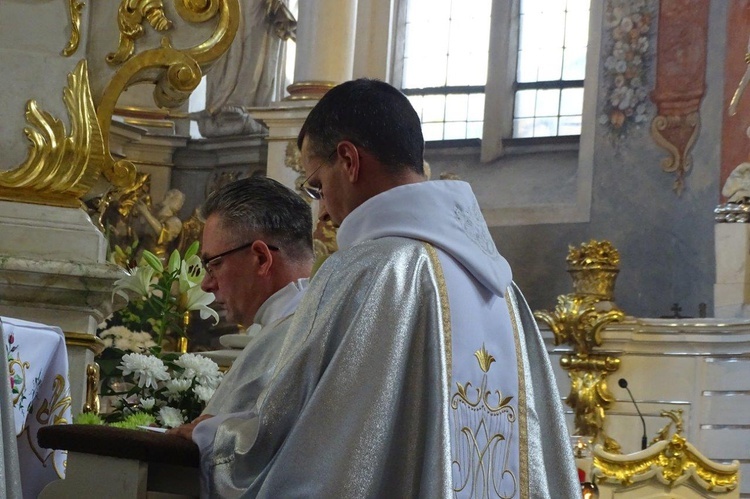 Odpust w sanktuarium Matki Bożej Pocieszenia we Wschowie