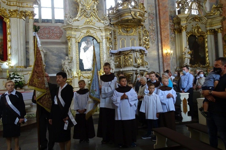 Odpust w sanktuarium Matki Bożej Pocieszenia we Wschowie