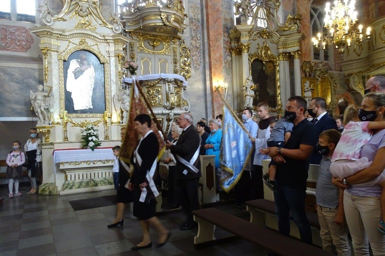 Odpust w sanktuarium Matki Bożej Pocieszenia we Wschowie