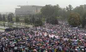 Po demonstracjach w Mińsku zatrzymano ponad 100 protestujących