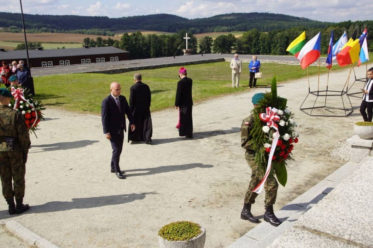 Modlitwa za ofiary II wojny światowej w Rogoźnicy